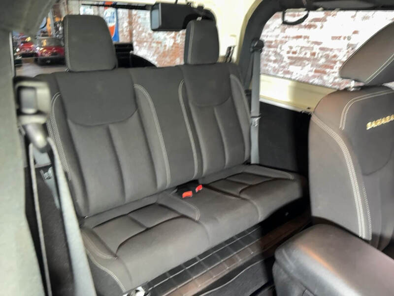 2015 Jeep Wrangler Sahara