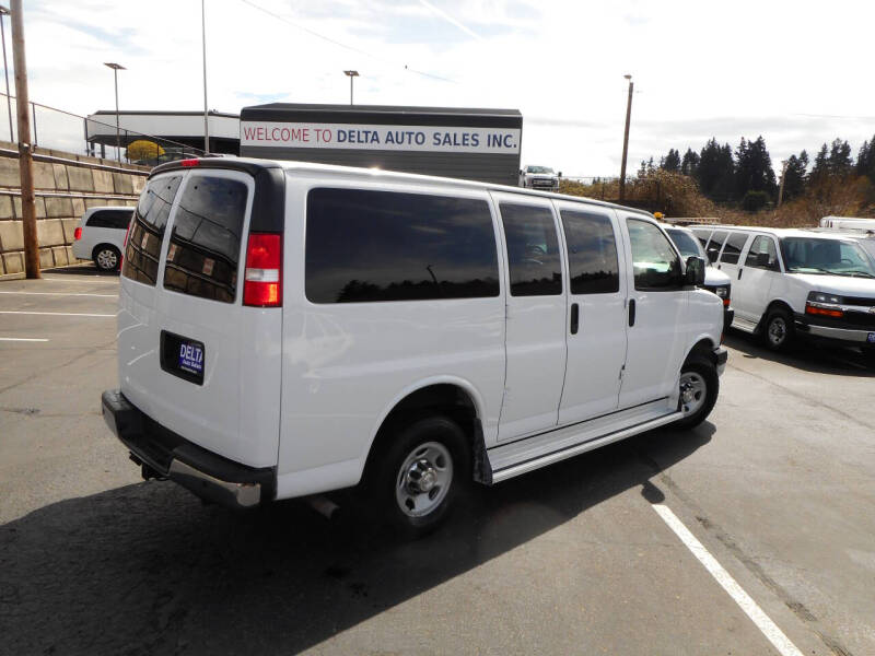 2017 Chevrolet Express LT 3500
