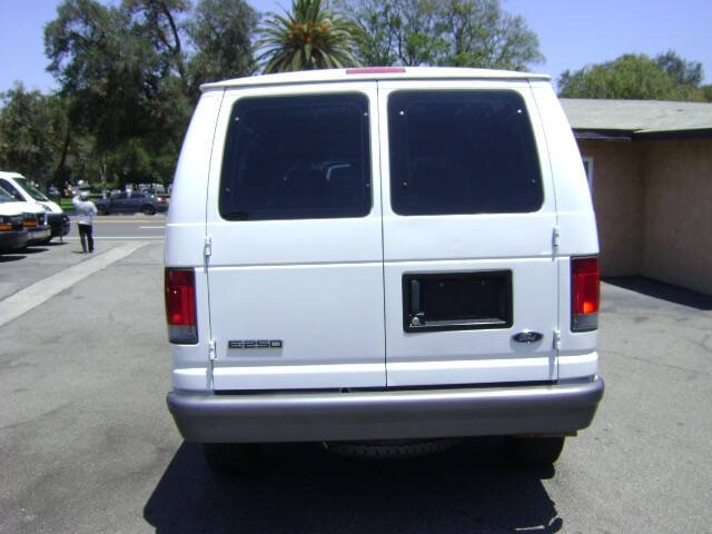2006 Ford E-Series E-250