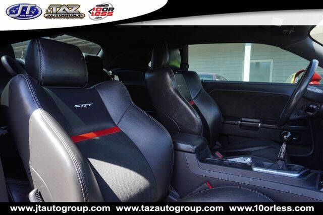 2010 Dodge Challenger SRT8