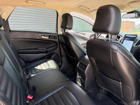 2021 Ford Edge SEL