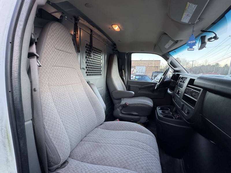 2017 Chevrolet Express 2500