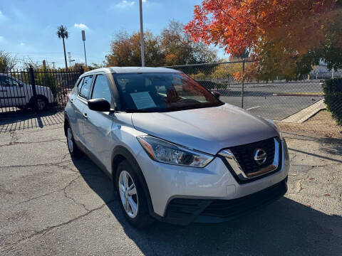 2020 Nissan Kicks S