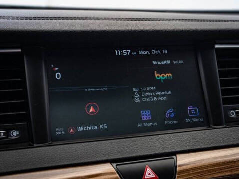 2019 Kia Cadenza Technology