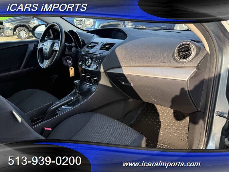 2012 Mazda MAZDA3 i Touring