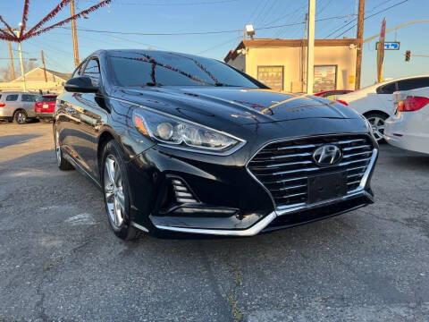 2018 Hyundai Sonata for sale at Tristar Motors in Bell CA