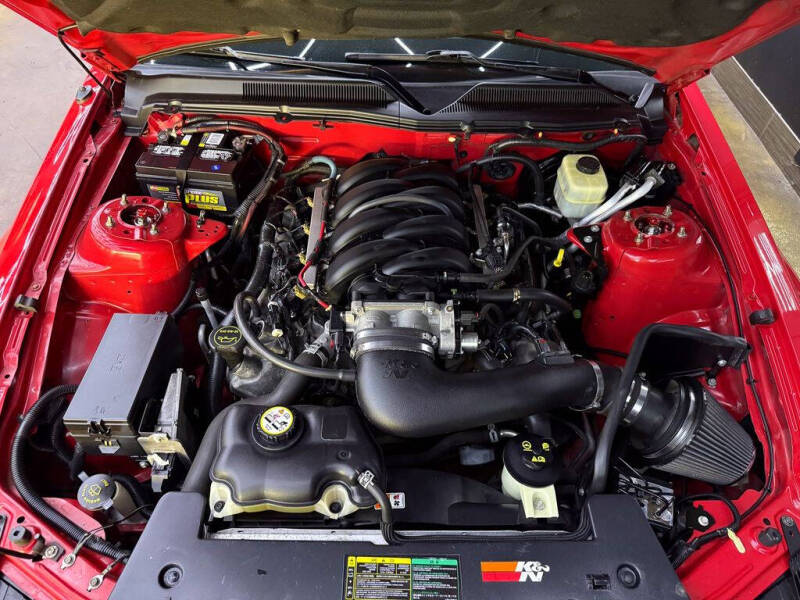 2005 Ford Mustang GT Premium
