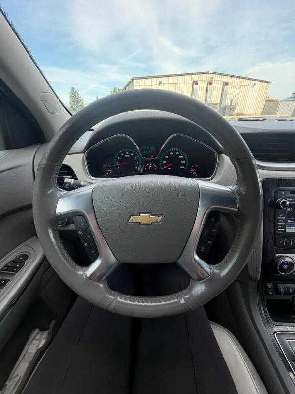 2017 Chevrolet Traverse Premier