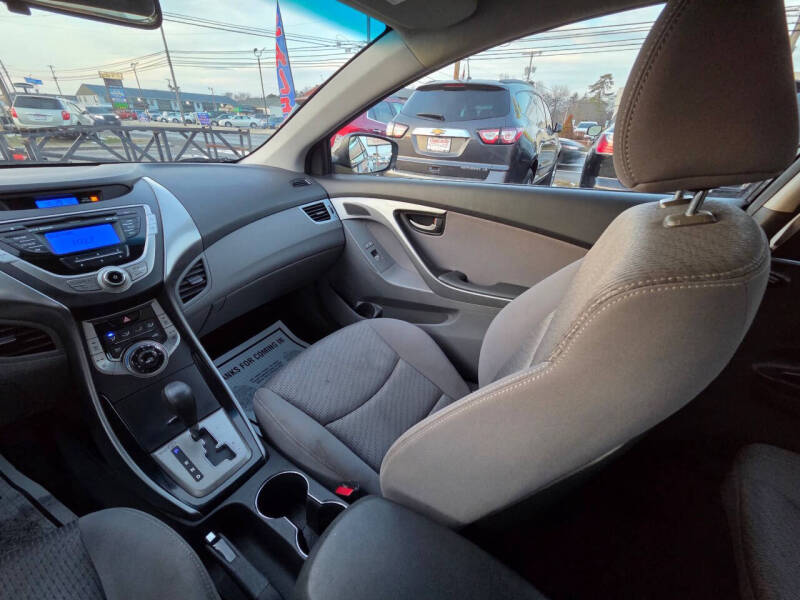 2013 Hyundai Elantra Coupe GS