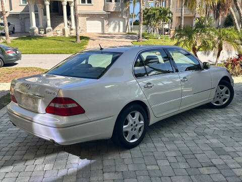 2004 Lexus LS 430