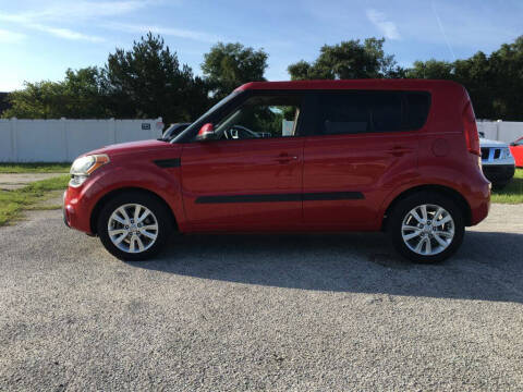 2013 Kia Soul +