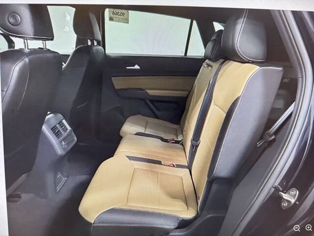 2022 Volkswagen Atlas Cross Sport V6 SEL R-Line 4Motion