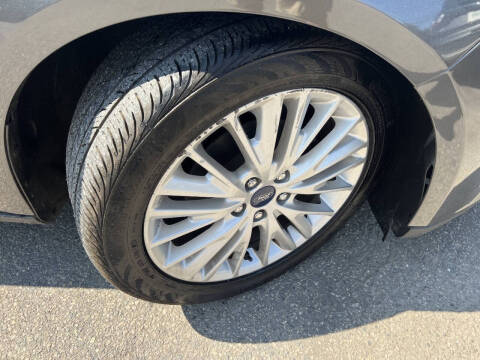 2018 Ford Focus Titanium