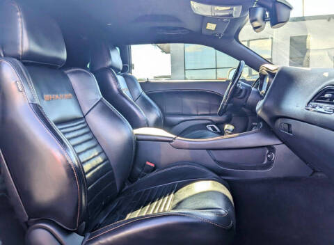 2015 Dodge Challenger R/T Plus Shaker