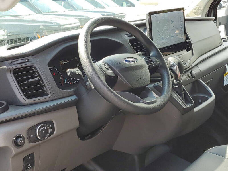 2025 Ford Transit