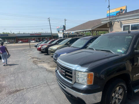 2008 Chevrolet Express for sale at JORDAN AUTO SALES in Youngstown OH