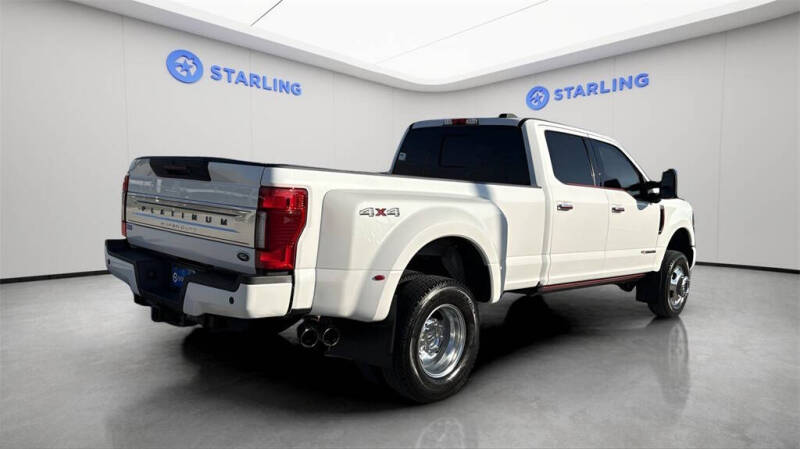 2022 Ford F-350 Super Duty Platinum