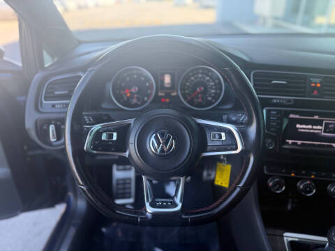 2015 Volkswagen Golf GTI S