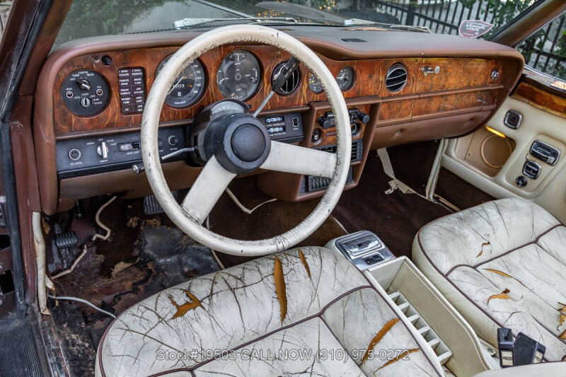 1976 Rolls-Royce Corniche