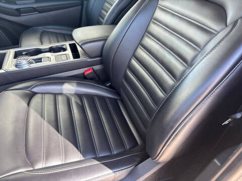 2024 Ford Edge