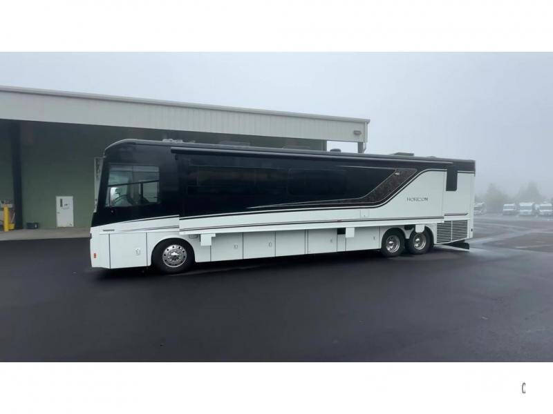 2018 Freightliner XCL Chassis