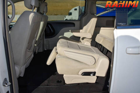 2012 Chrysler Town and Country Touring