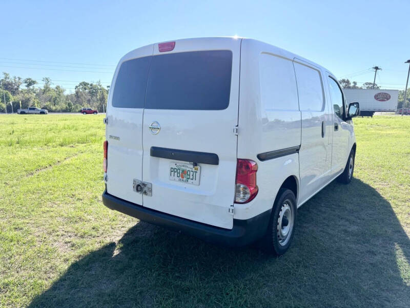 2017 Nissan NV200