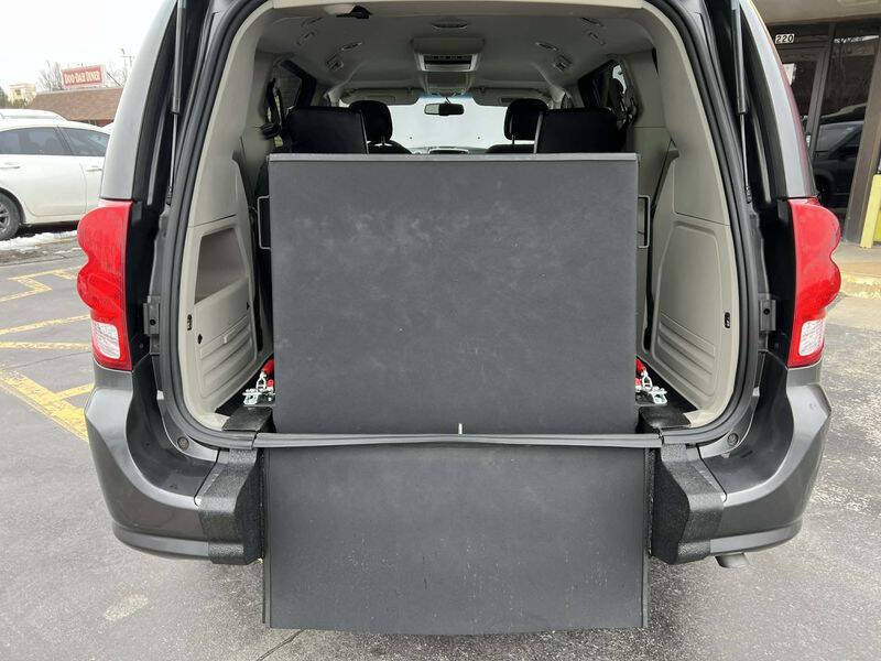 2017 Dodge Grand Caravan SE