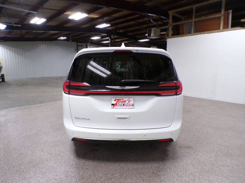 2021 Chrysler Pacifica Touring L