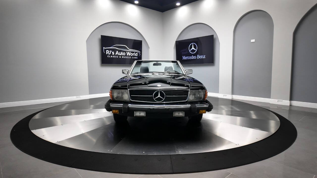 1982 Mercedes-Benz 380-Class 7