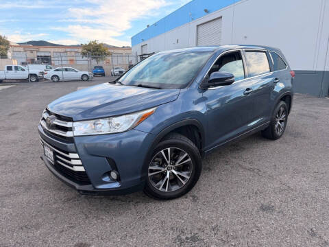 2017 Toyota Highlander LE Plus