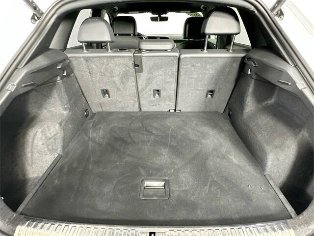 2024 Audi Q3 quattro S line Premium 45 TFSI