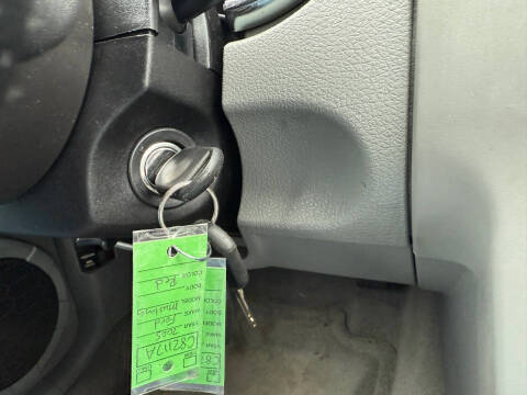 2005 Ford Mustang V6 Deluxe