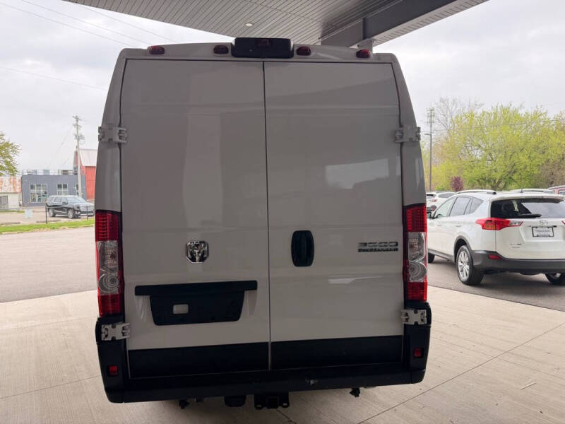 2024 RAM ProMaster