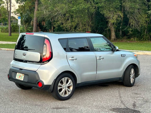 2014 Kia Soul +