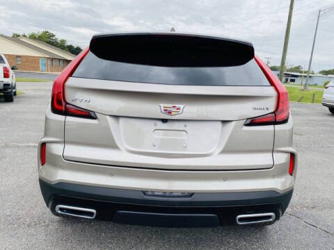 2025 Cadillac XT4 Premium Luxury
