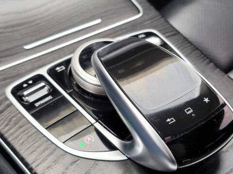 2016 Mercedes-Benz C-Class