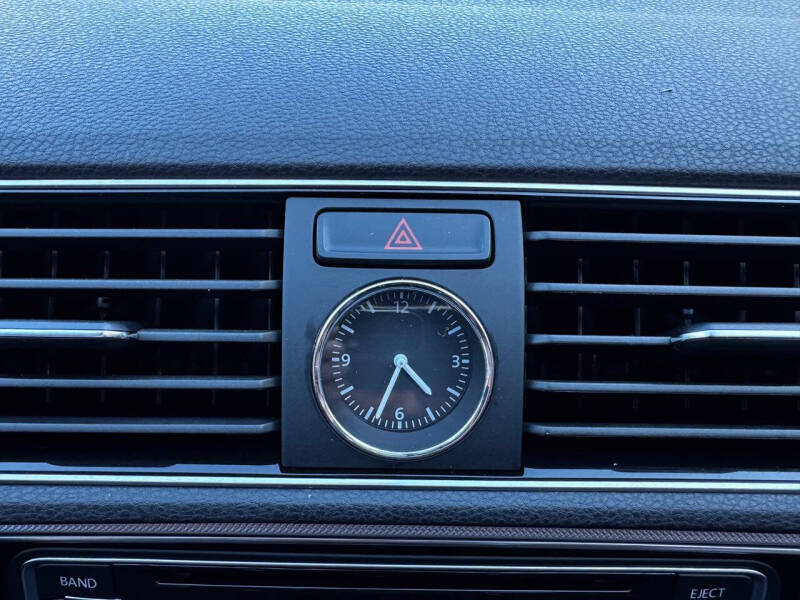 2016 Volkswagen Passat 1.8T SE