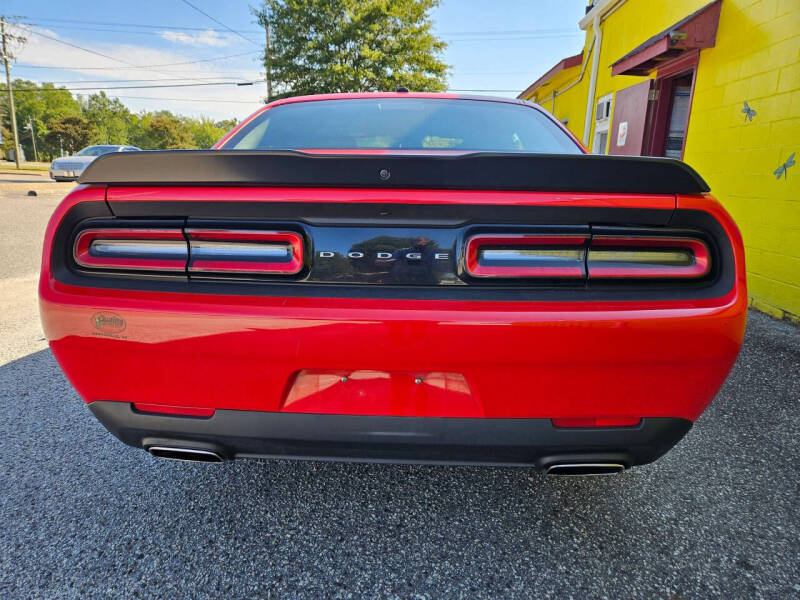 2023 Dodge Challenger SXT