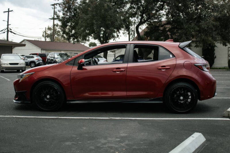 2021 Toyota Corolla Hatchback SE