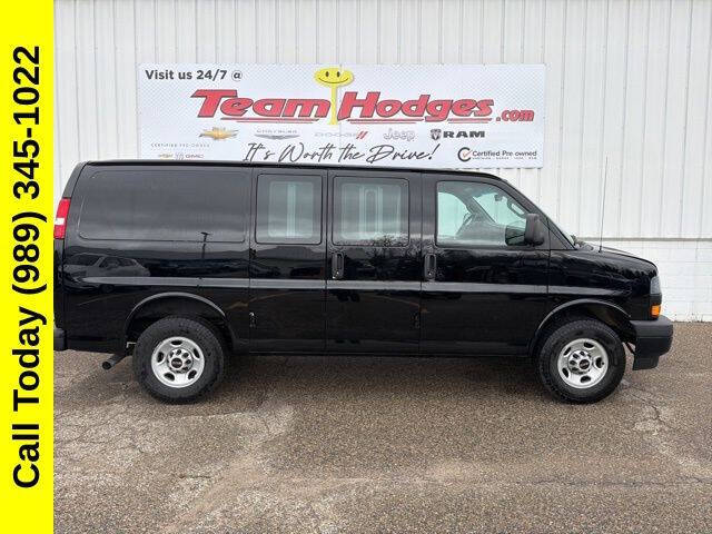 2022 GMC Savana 2500