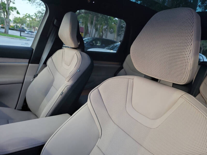 2025 Volvo EX90 Twin Performance Ultra 7P