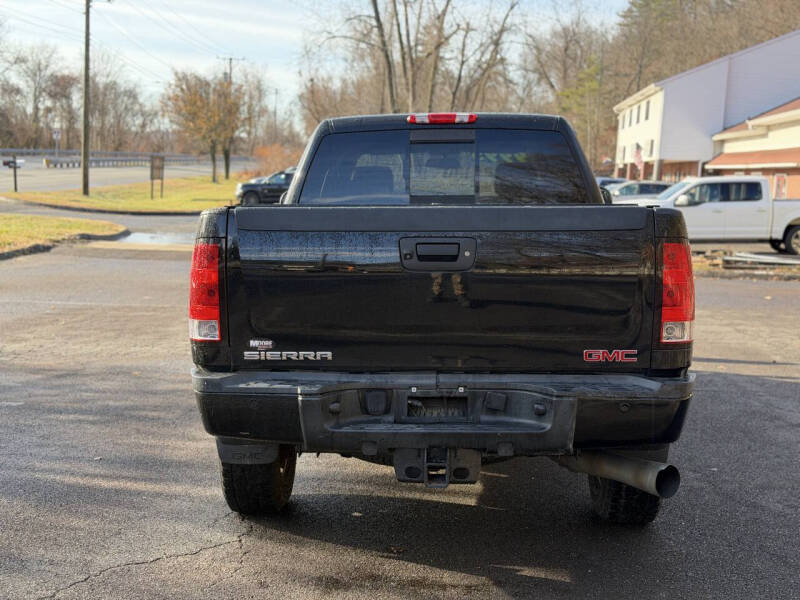 2011 GMC Sierra 2500HD Denali