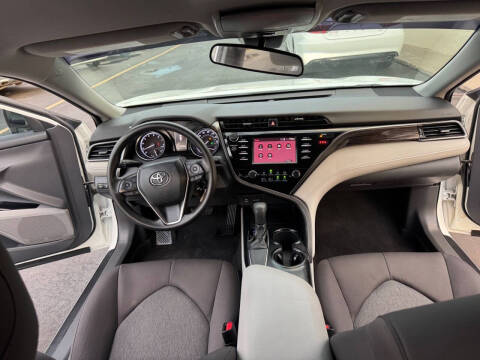 2019 Toyota Camry LE