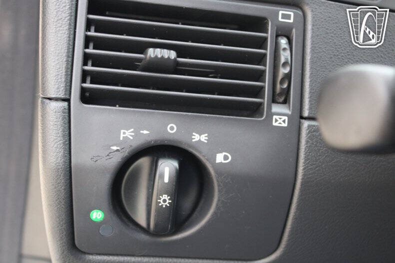 2005 Chrysler Crossfire Limited