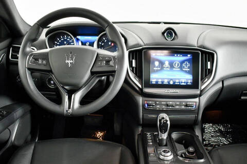 2017 Maserati Ghibli