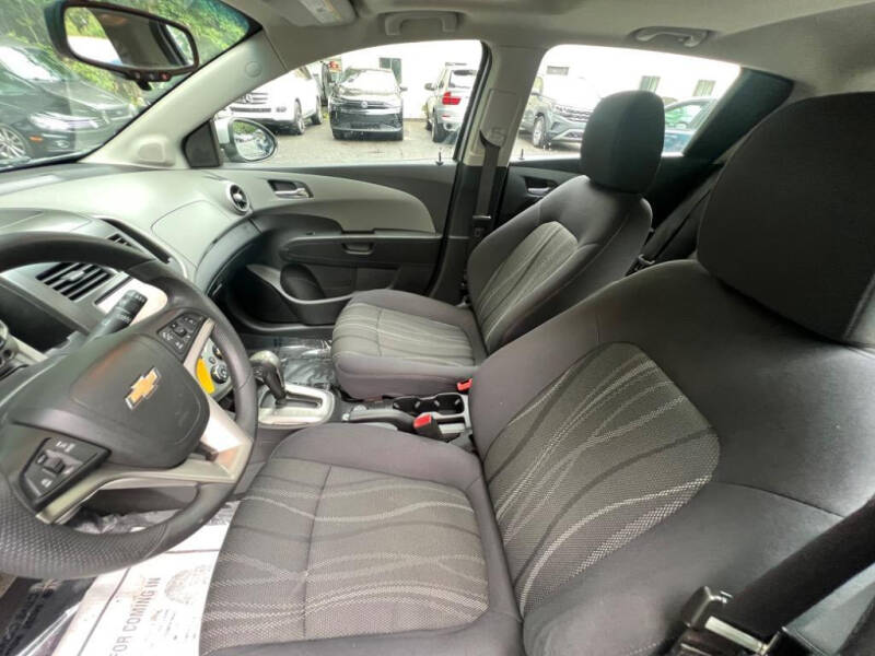 2014 Chevrolet Sonic LT Auto