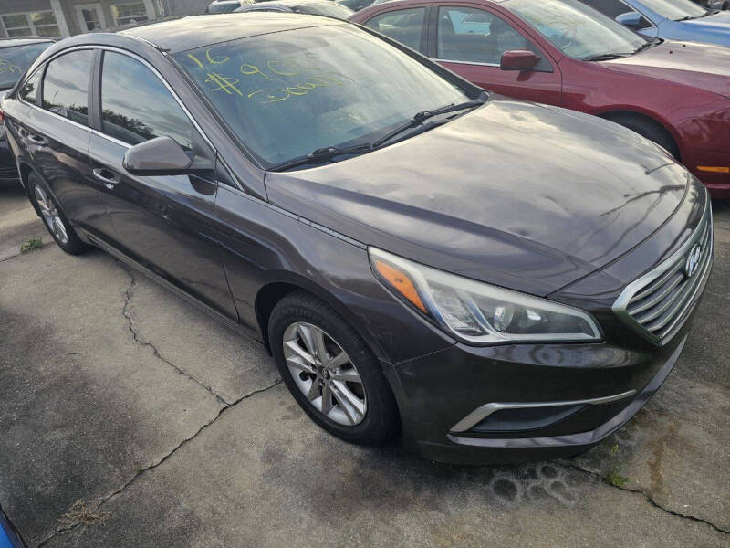 2016 Hyundai Sonata SE's photo