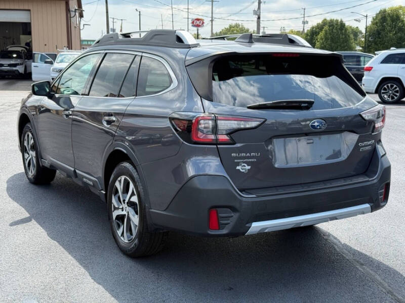 2022 Subaru Outback Touring