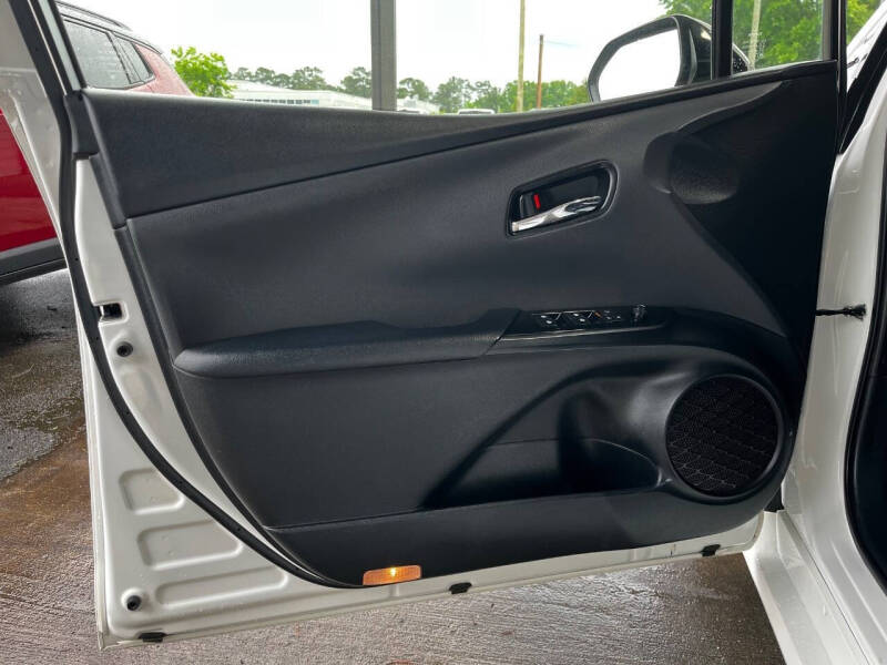 2016 Toyota Prius Three